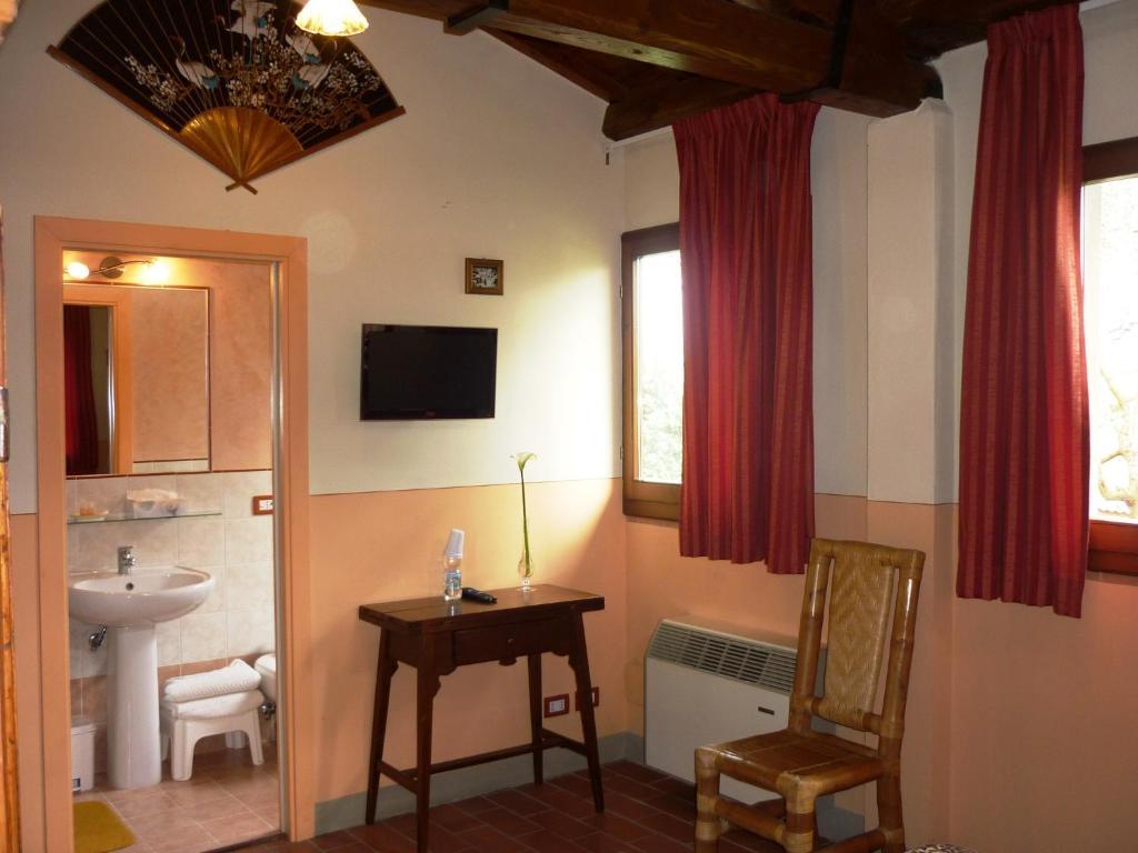 B&B Casale Ginette Incisa in Val d'Arno Pokój zdjęcie